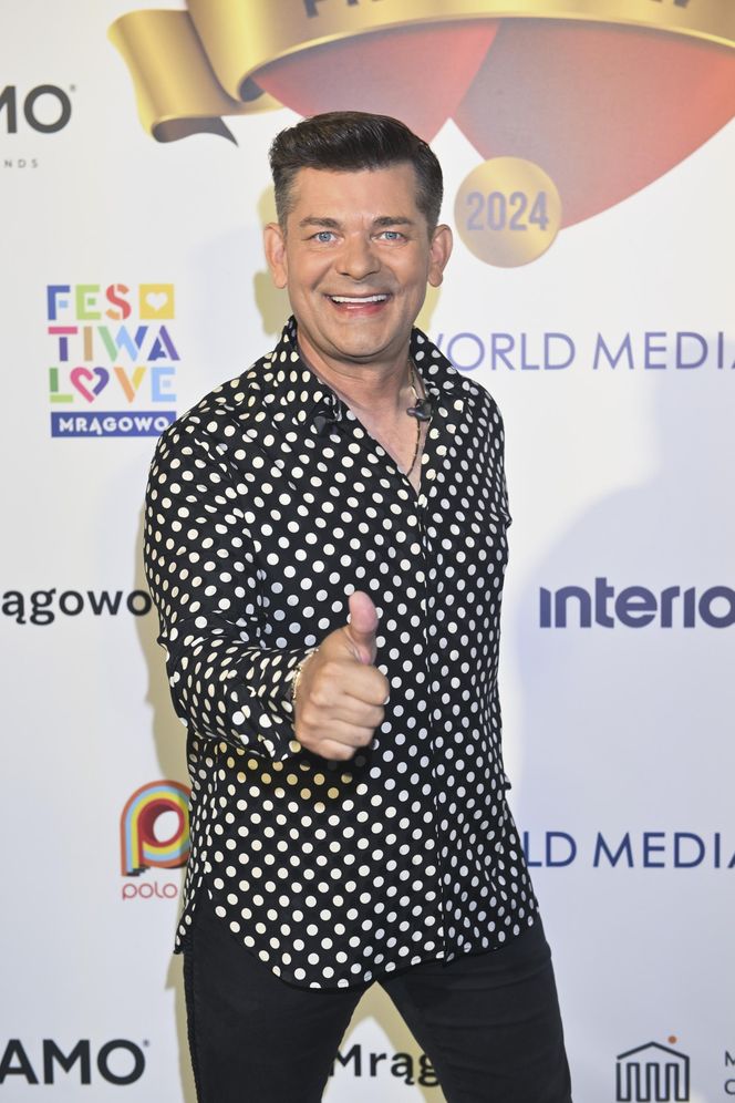 Zenek Martyniuk - dziadek Zenek zakochany w Laurze