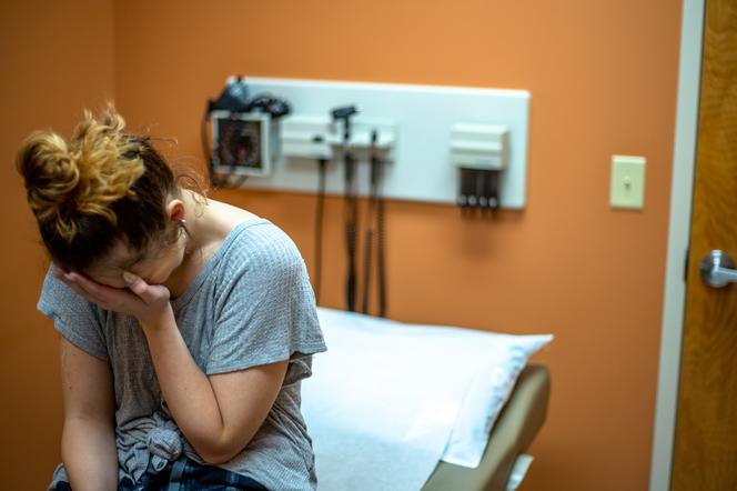Rak szyjki macicy wywołany HPV co dzień zabija 4 kobiety. Polska prowadzi w niechlubnej statystyce