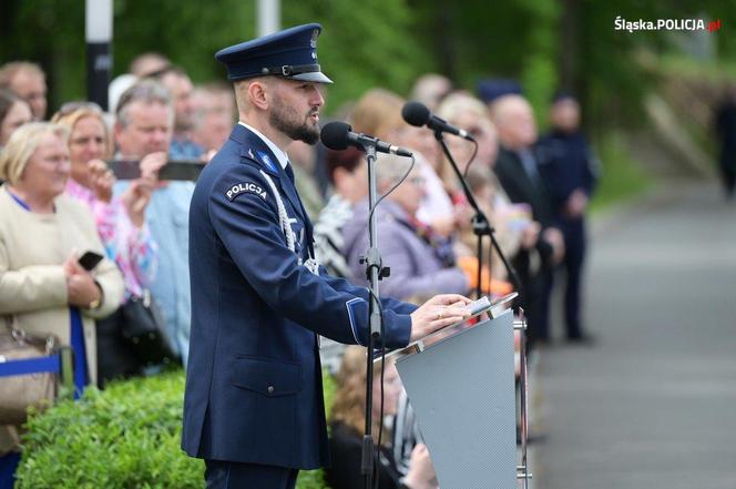 Uroczyste ślubowanie 69 nowych policjantów  w Oddziale Prewencji Policji w Katowicach