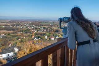 Nowa wieża widokowa w Małopolsce już otwarta. Warto wybrać się tam zwłaszcza jesienią