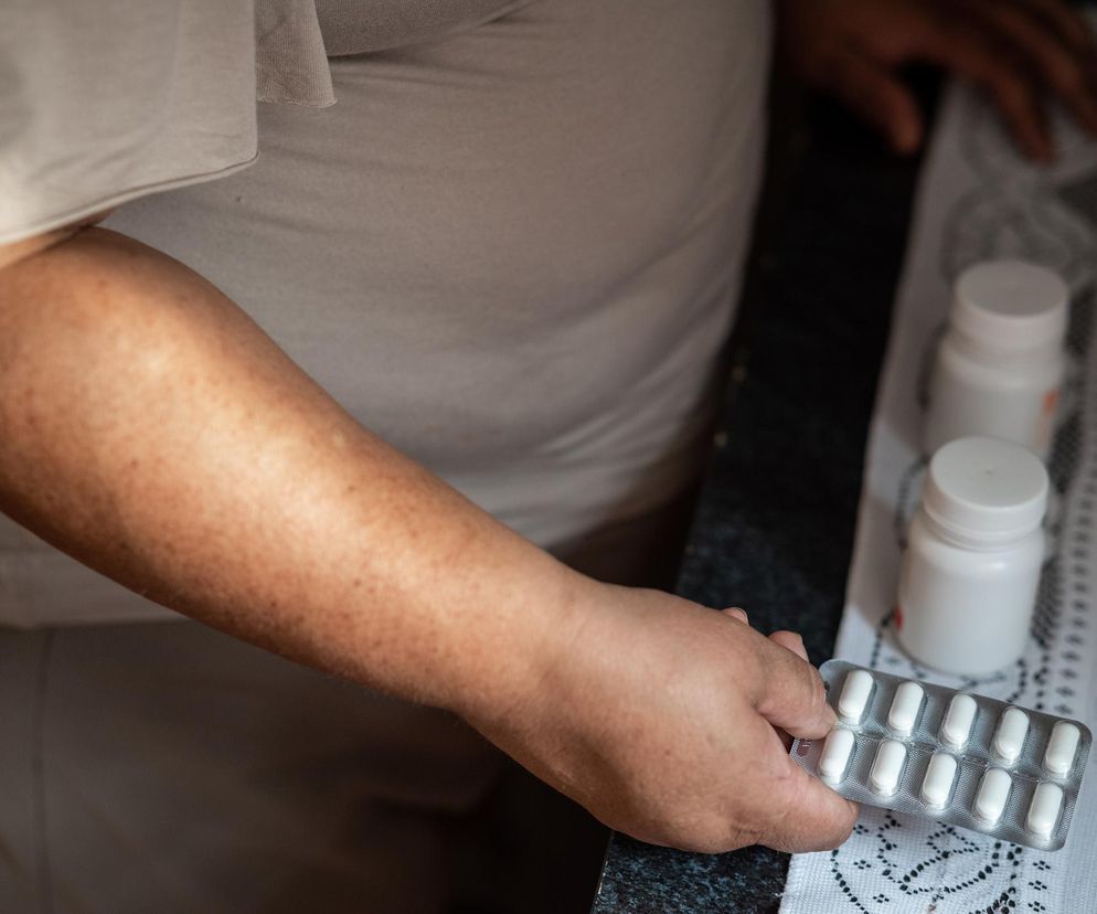 Antybiotyki mniej skuteczne, gdy za dużo ważysz. Problem nie tylko w masie ciała