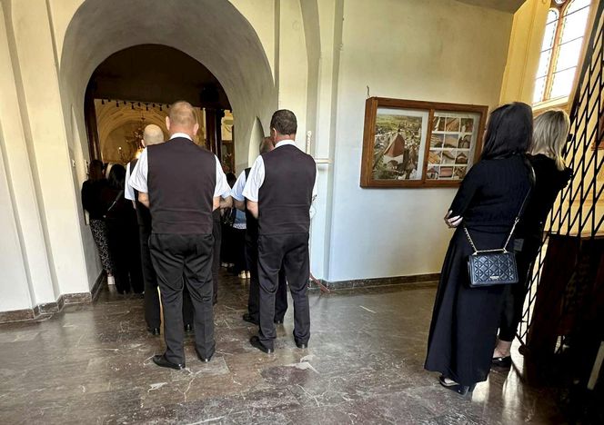 Ojciec i 2-letni synek spoczęli w jednej trumnie