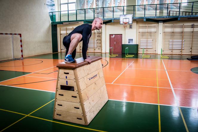 Chcesz pracować w policji? Sprawdź się na policyjnym torze przeszkód