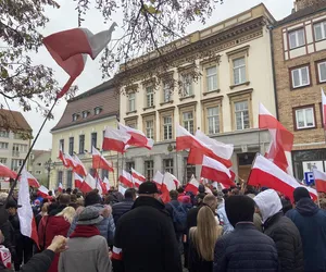 Marsz Niepodległości 2022. Tłumy na ulicach Szczecina