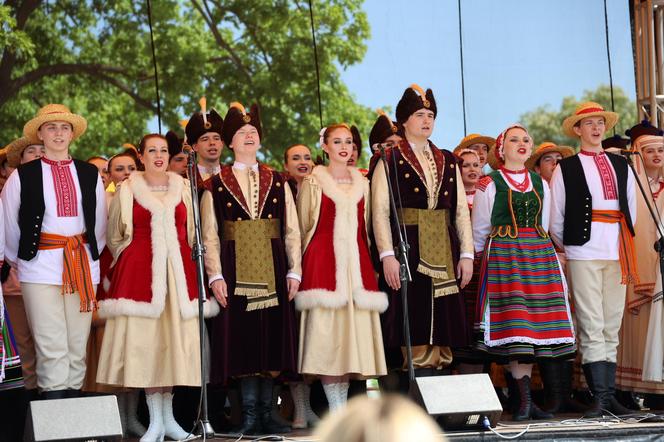 Piknik patriotyczny i koncert „Polskie Tańce Narodowe i Regionalne” na pl. Litewskim w Lublinie