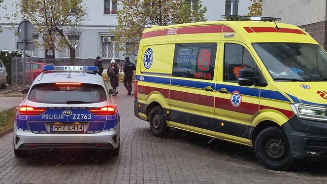 Brutalny mord w Górze Kalwarii. 47-latek dźgnięty nożem. Zmarł tuż pod blokiem