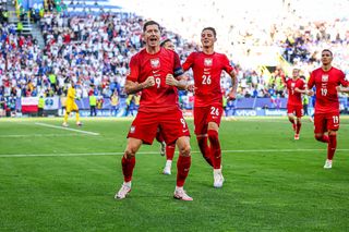 Miliony dla polskich piłkarzy za Euro 2024! Podano konkretną kwotę. Potworne sumy trafiły do reprezentacji Polski