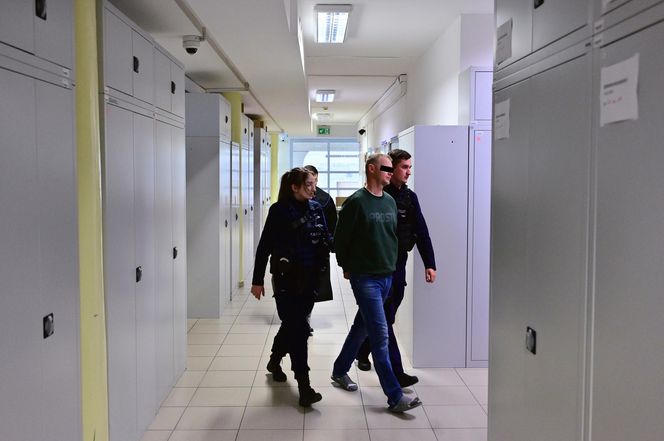 40-latek zatrzymany za planowanie zabójstwa lekarzy! Kupił broń i amunicję