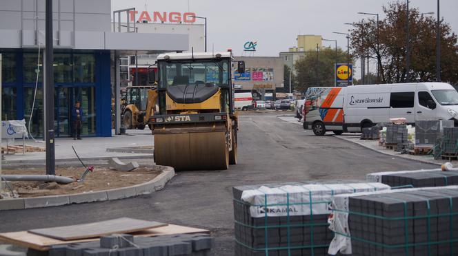 Budowa Lidla na bydgoskich Kapuściskach. Jak przebiegają prace? [ZDJĘCIA]
