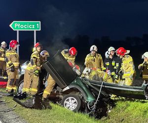 Tragiczny wypadek w Płociczu. Dwóch kierowców nie żyje