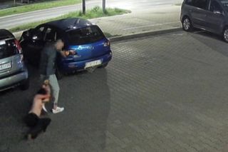 Jelcz-Laskowice. Mężczyzna ciągnie za włosy swoją półnagą partnerkę. Na zdjęciach widać też krew.