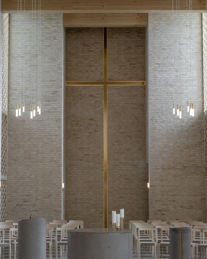 Højvangen Church, Henning Larsen 