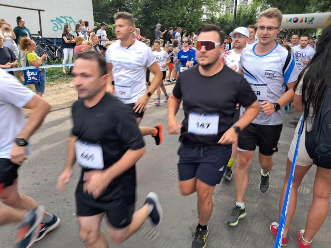 Do pokonania było 5 km, do zdobycia znacznie więcej, bo zdrowie najmłodszych. Za nami bieg charytatywny Daj piątaka na dzieciaka [ZDJĘCIA]