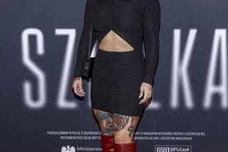 Artur Szpilka z narzeczoną Kamilą Wybrańczyk na premierze filmu Szpilka