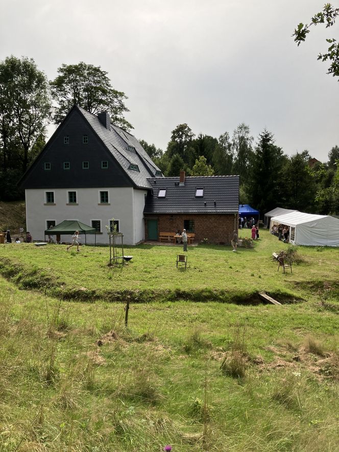 Dolny Młyn w Wojciechowie k/Lubomierza - nowy właściciel odziedziczył urządzenia młyńskie i utworzył prywatną ekspozycję muzealną