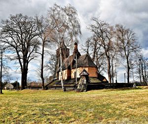 Jedna z najpiękniejszych atrakcji w Małopolsce została odnowiona. Tak wygląda zabytkowy kościół [GALERIA]