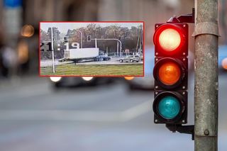 82-latek wjechał na czerwonym prosto pod tira! Wstrząsające nagranie