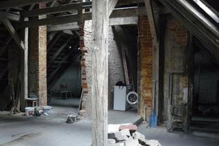 Remont poddasza w gliwickiej kamienicy