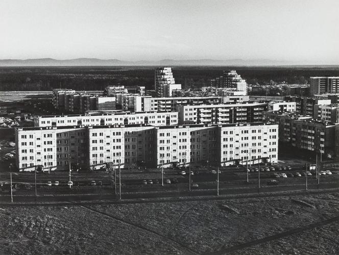 1985, „Widok na Beskidy”, Osiedle K, ul. Jaśkowicka