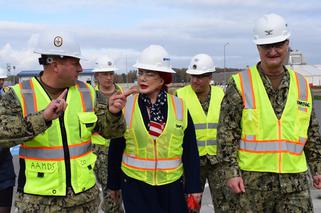 Ambasador USA, Georgette Mosbacher odwiedziła bazę amerykańskiej Marynarki Wojennej w Redzikowie