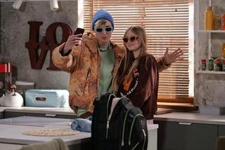 Pierwsza miłość odc. 3839. Nikodem (Adam Wojciechowski), Julka (Dąbrówka Kruk)