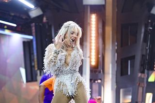 Doda podczas Sylwestrowej Mocy Przebojów 2024