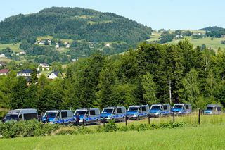 Nowy komunikat policji po obławie w Starej Wsi. Tak odpowiadają na zarzuty