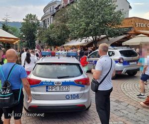 Zakopane. Arab wjechał na Krupówki i wywołał sensację. Musiała interweniować policja! Ten błąd zdarza się coraz częściej