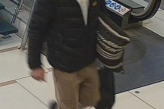 Gdynia. Policja poszukuje tego mężczyzny. To zdjęcia domniemanego przestępcy?