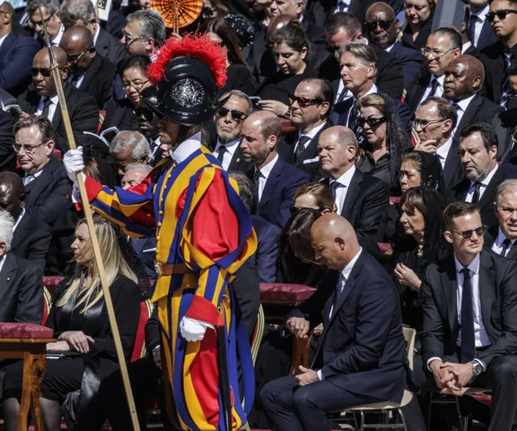 Trwa pogrzeb papieża Franciszka [RELACJA NA ŻYWO]