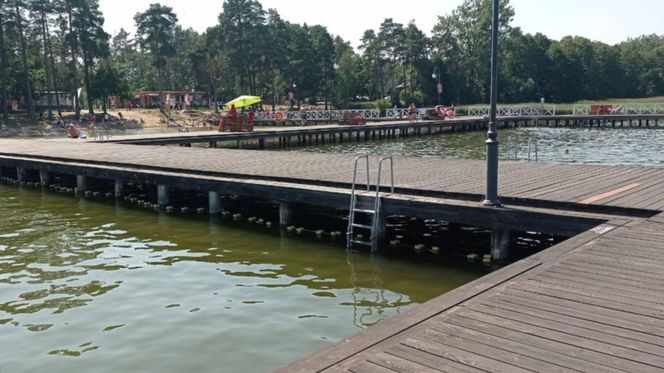 plaża miejska w Augustowie nad jeziorem Necko