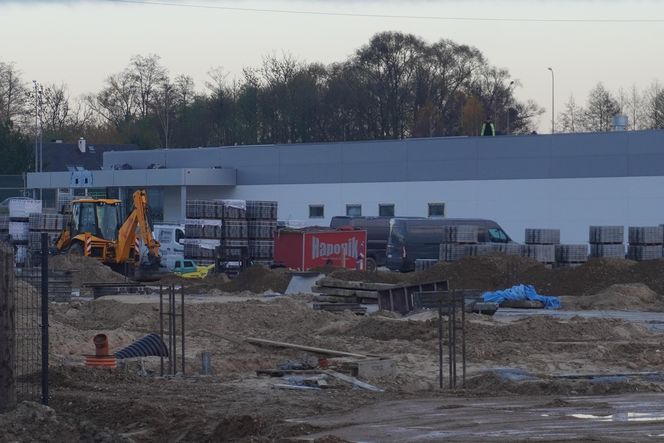 Tak powstaje Lidl na skraju Białegostoku