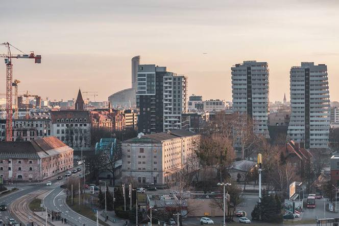 Boom inwestycyjny na Kępie Mieszczańskiej i placu Jana Pawła II