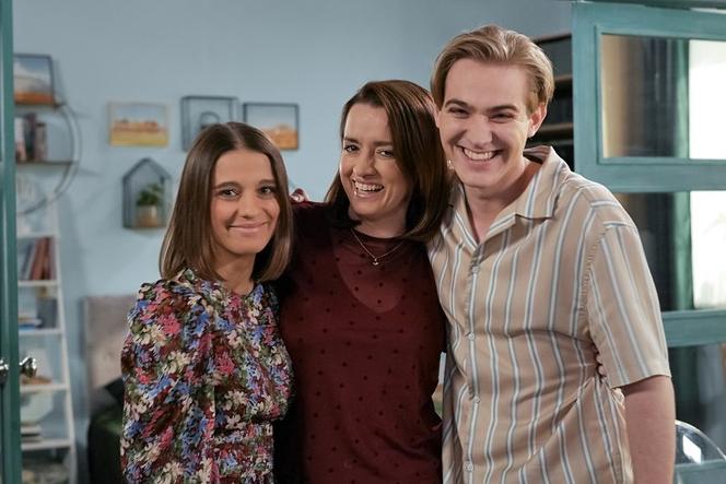 Pierwsza miłość, odcinek 3623: Anka (Anna Pentz), Biały (Igor Paszczyk), Laura (Katarzyna Maciąg)