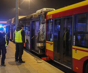 Zderzenie dwóch autobusów miejskich w Warszawie