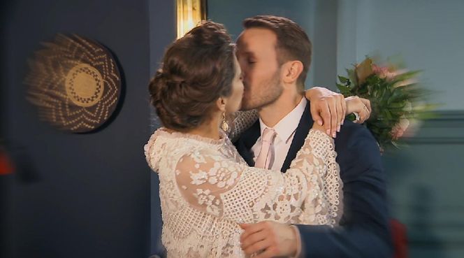 Barwy szczęścia, odcinek 3145. Regina (Kamila Kamińska), Franek (Mateusz Banasiuk)