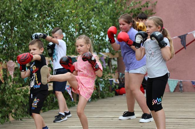 Za nami wyjątkowy piknik w Bardzie! Działali razem dla lokalnych organizacji pozarządowych [ZDJĘCIA]