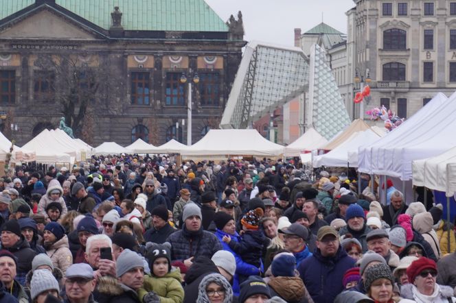 Kiermasz i inscenizacja na Placu Wolności z okazji Kaziuka Wileńskiego