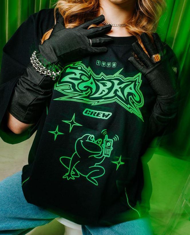 Żabka wraca do kultowego logo! Idealne połączenie nostalgii i stylu w limitowanej kolekcji