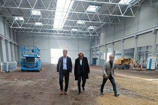 Budowa nowej hali produkcyjnej firmy Alstom na ukończeniu ZDJĘCIA