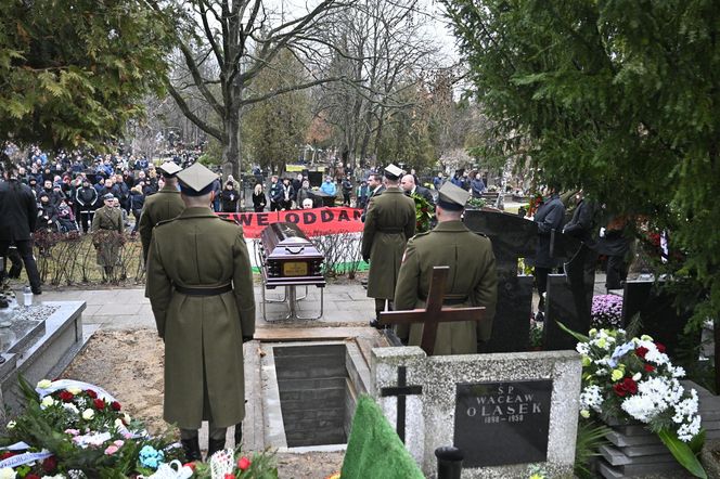 Ostatnie pożegnanie Lucjana Brychczego. Pogrzeb ikony Legii