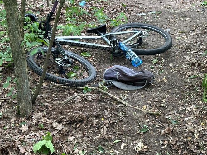 Dramat na Bielanach. Nastolatek wywrócił się na rowerze. W akcji śmigłowiec LPR