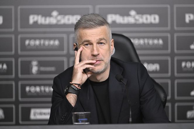 Nowy trener Legii Edward Iordanescu to klon słynnego aktora z Hollywood! Zobaczcie sami, podobni? 