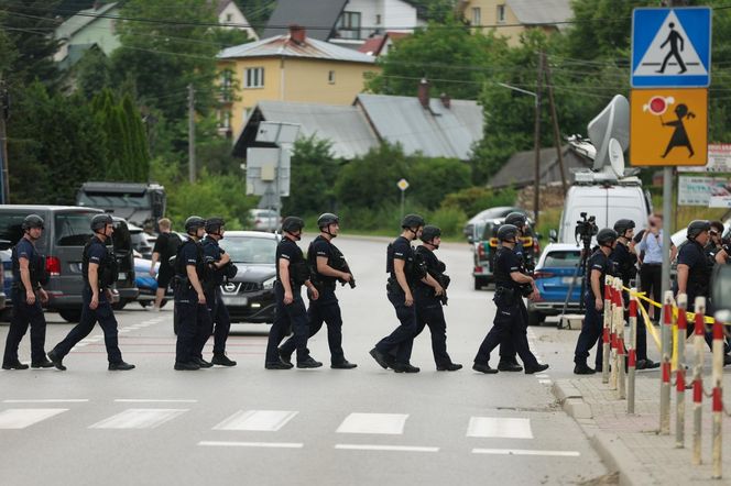 Małopolska. Obława za sprawcą strzelaniny w Starej Wsi