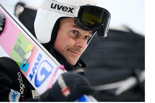 Poruszenie pod wpisem z Piotrem Żyłą. Wideo mrozi krew w żyłach. Fani przecierali oczy ze zdumienia, na co zdecydował się skoczek