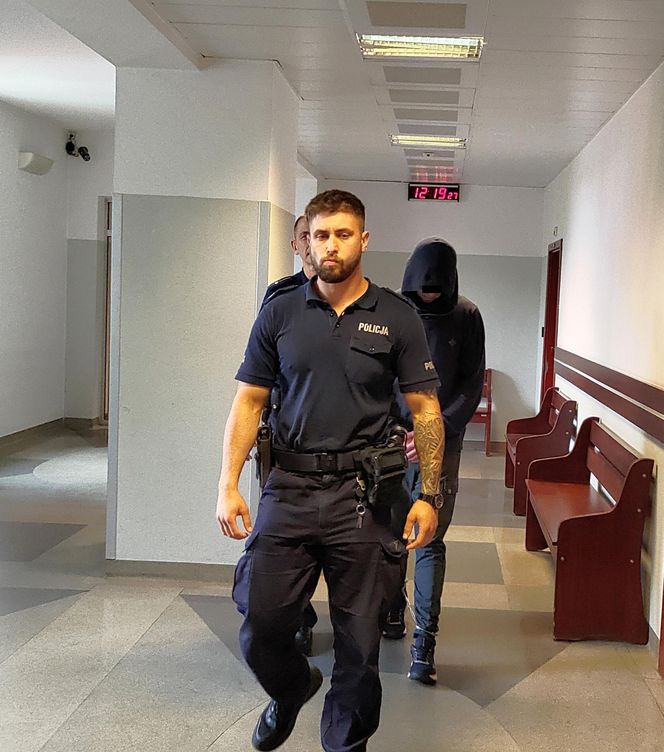 Karolina chciała odejść, Grzegorz zwabił ją garażu. Tragiczny finał