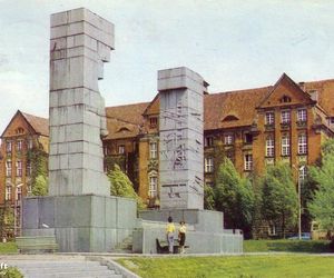 To jeden z najpiękniejszych budynków w Olsztynie. Dawniej pomieszczenia zajmowało m.in. Gestapo