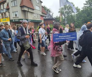 Kortowiada 2025. Parada Wydziałów rozpoczęła juwenalia. Zobacz zdjęcia!