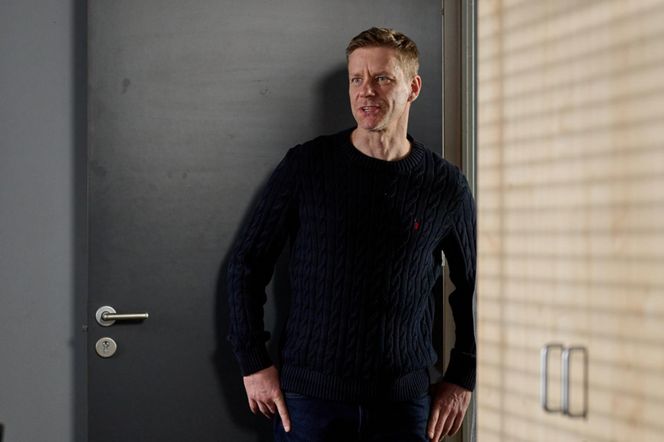 Na Wspólnej odc. 4058: Robert Tadeusiak (Dariusz Wnuk)