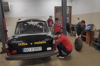 To pierwszy „elektryk” na Warmii i Mazurach. Na UWM powstaje e-trabant. Auto kosztowało 600 zł